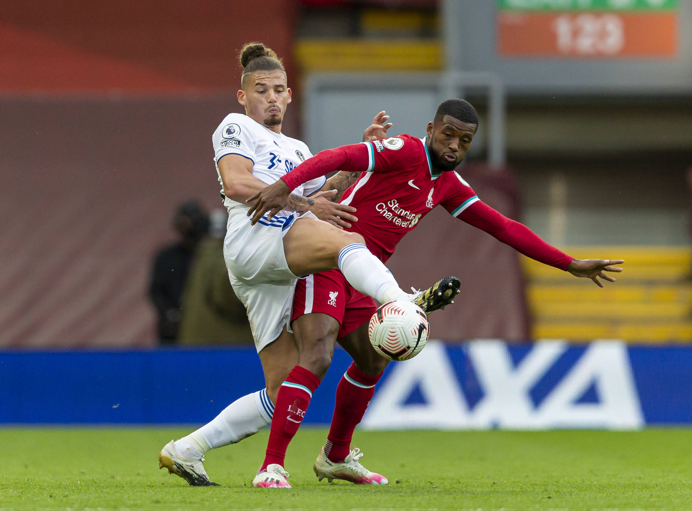 曼拓展足球 曼拓展足球